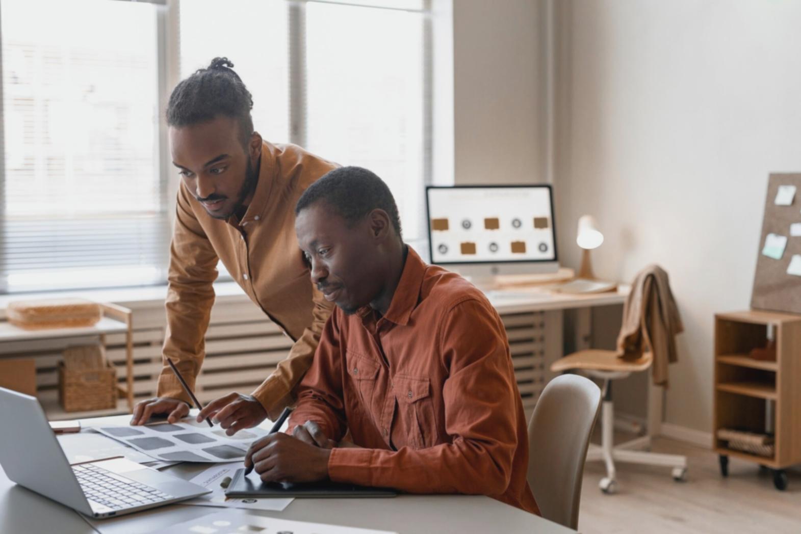 Dashboard mit Frühwarnindikatoren für Budgetabweichungen